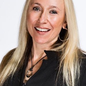 Annette Franz: Speaking at the Customer Connect Expo